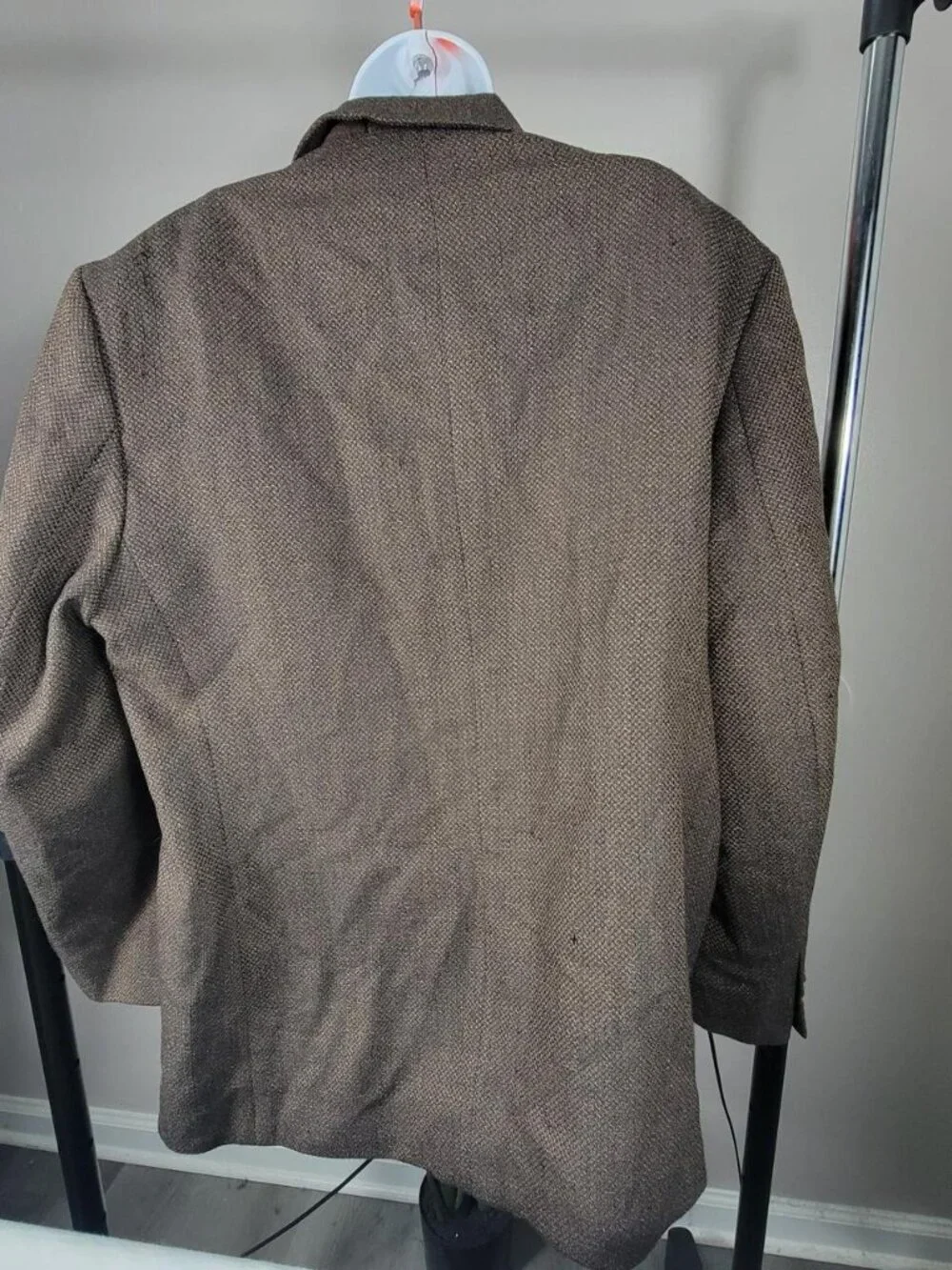 vintage Barrington brown blazer with a classic houndstooth pattern. mens xl